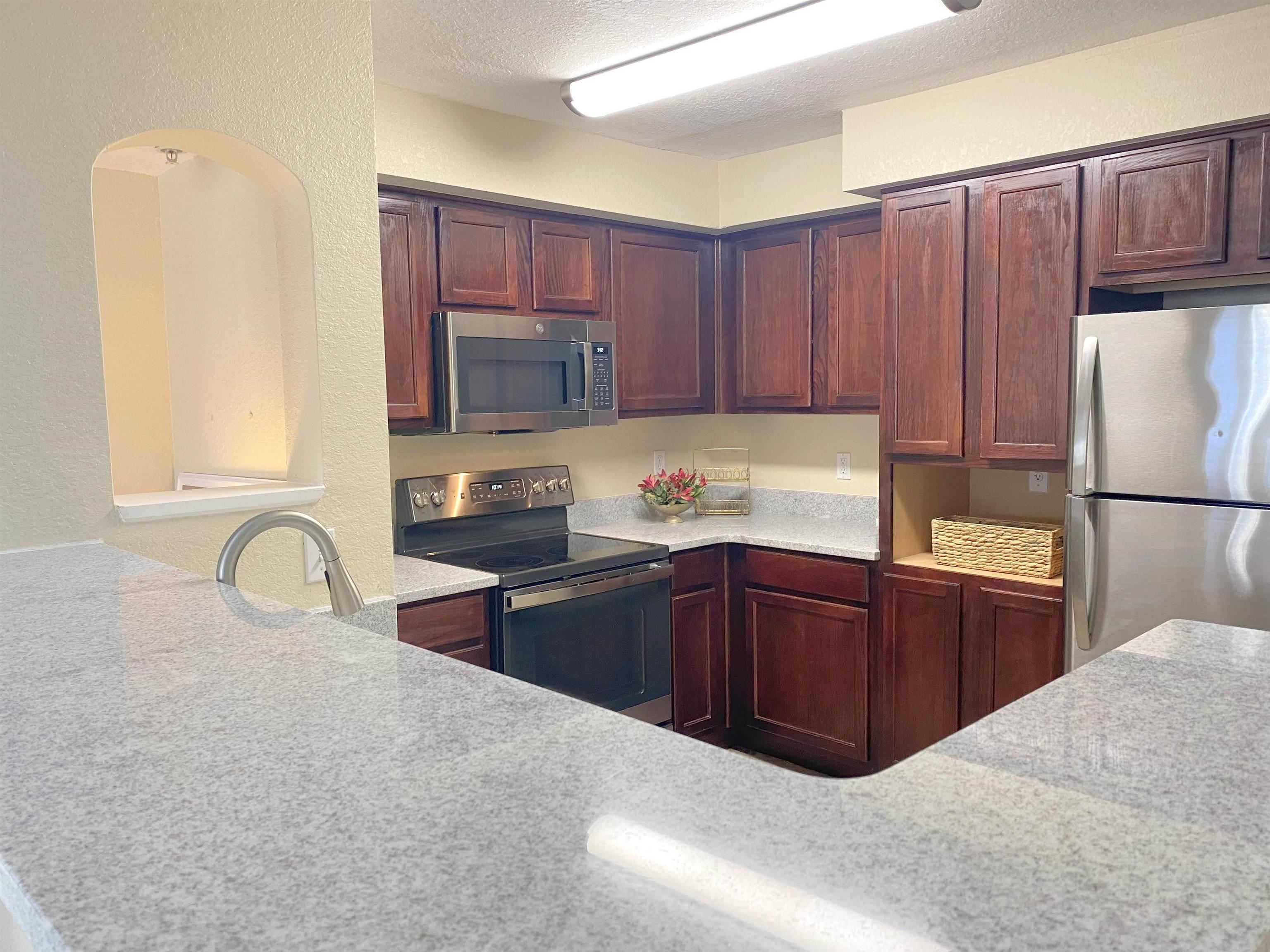 2801 Chancellorsville Drive Unit: 821