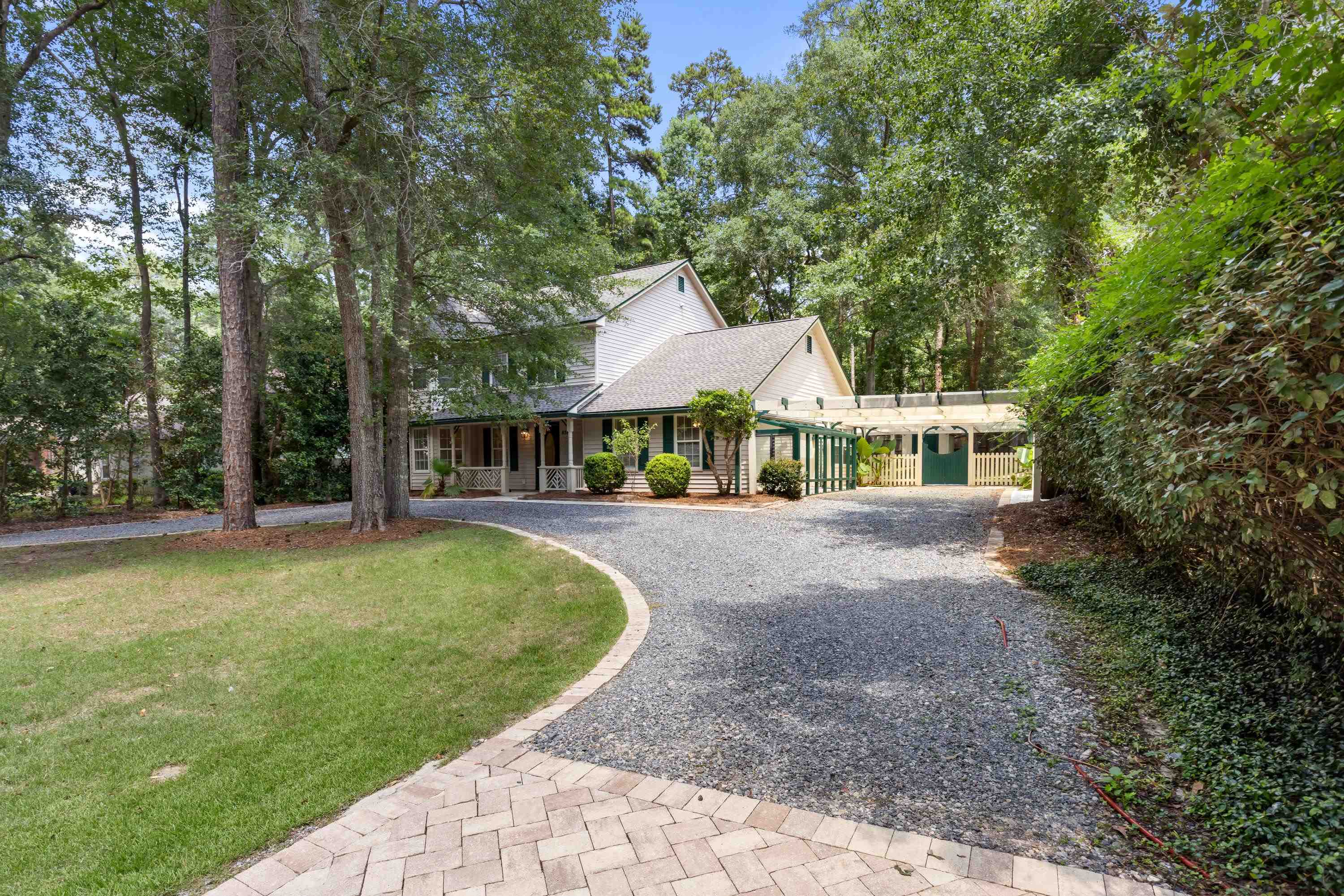 9368 Buck Haven Trail