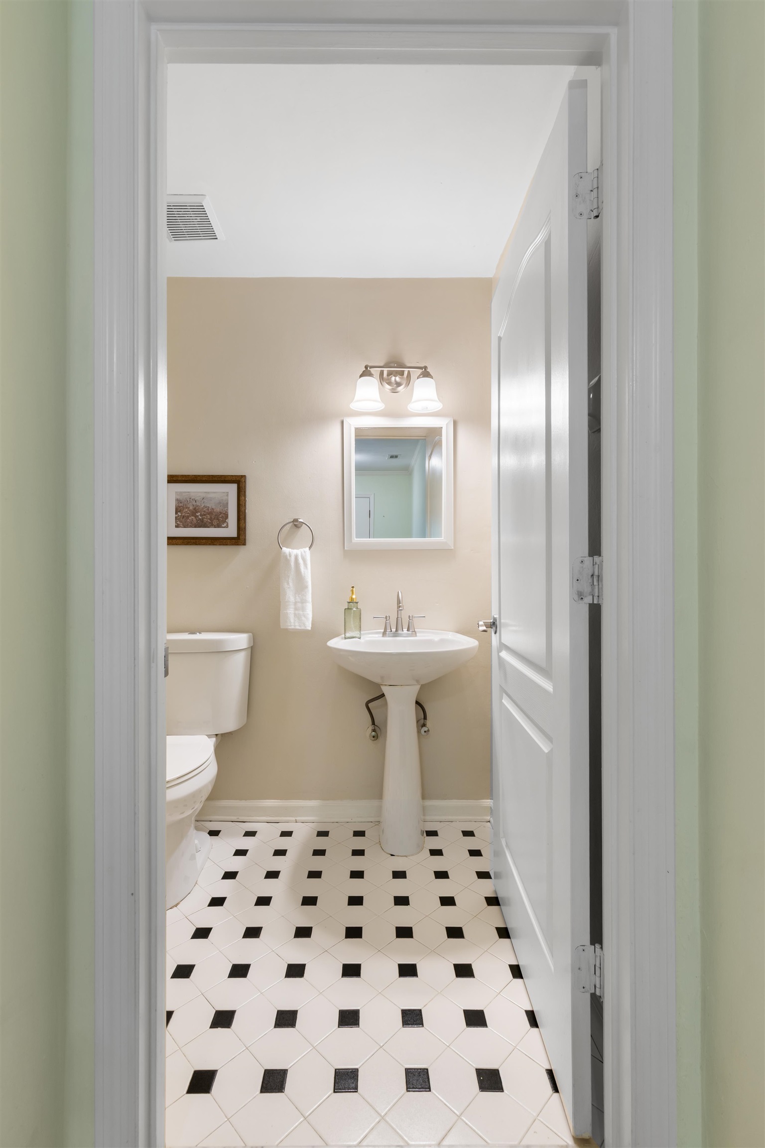 9368 Buck Haven Trail