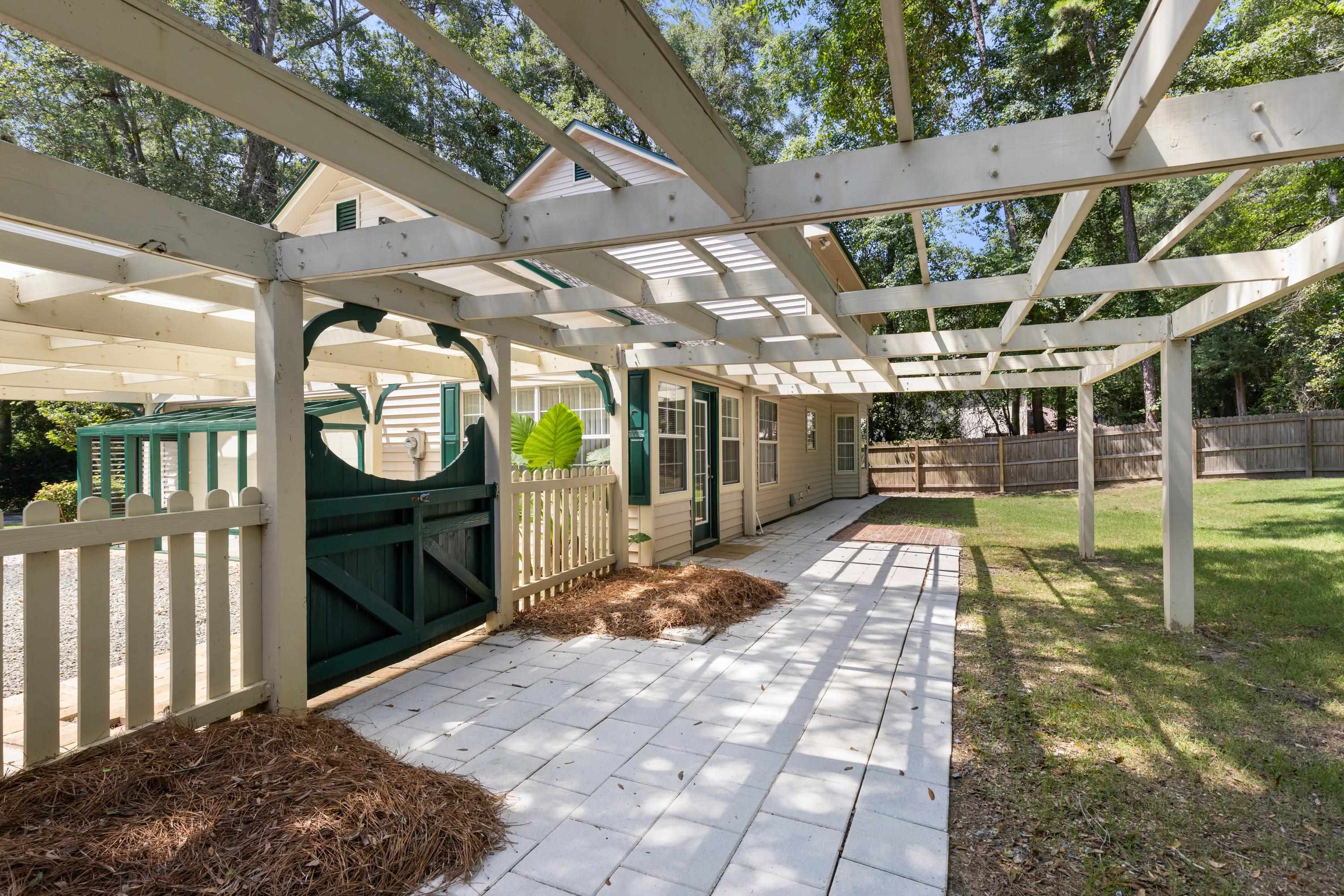 9368 Buck Haven Trail