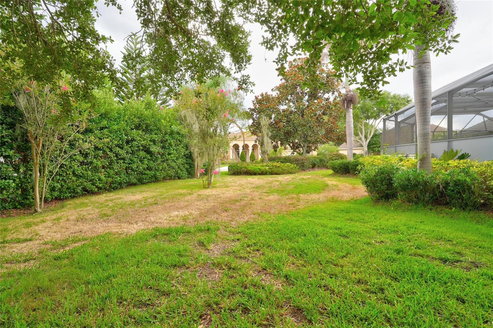 9480 WATERFORD OAKS DR