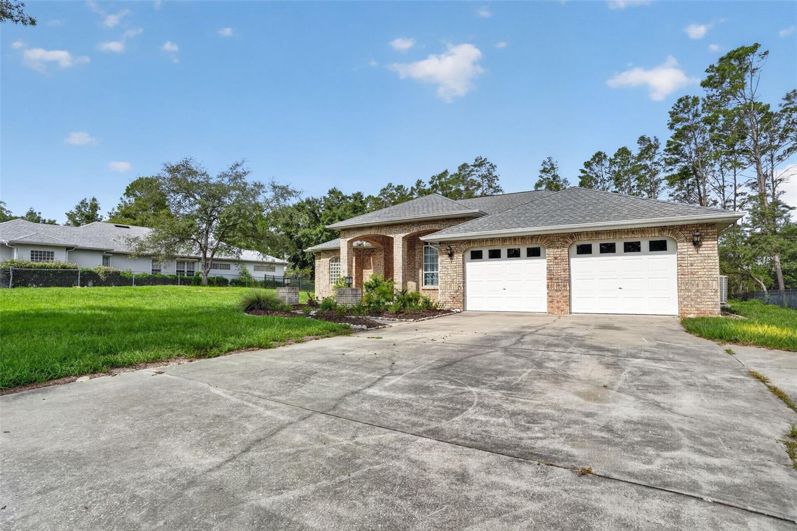 9363 TOOKE SHORE DR