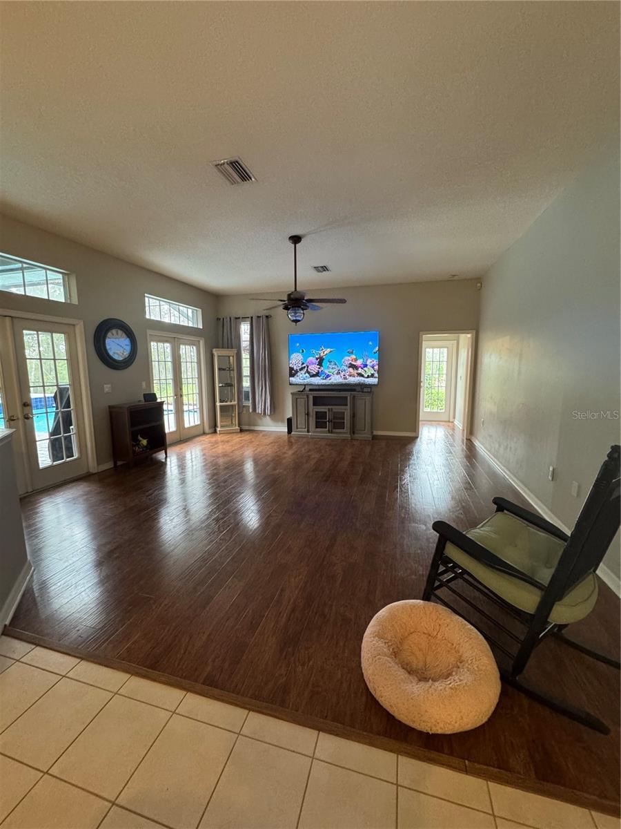 9363 TOOKE SHORE DR
