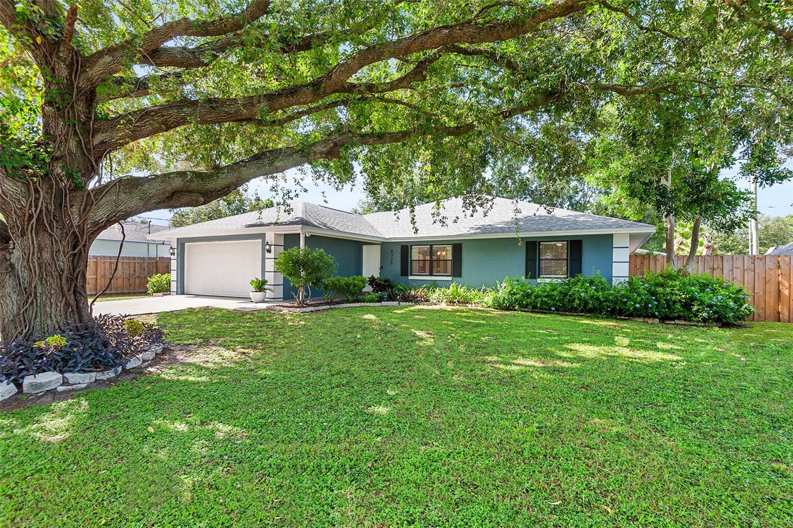 4125 SUNNY VIEW DR