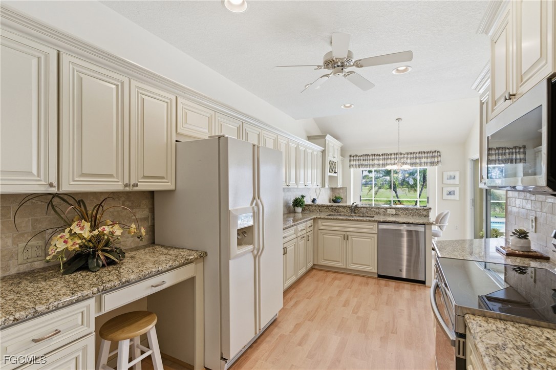 4030 Key Largo LN