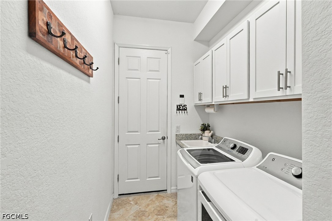 25024 Oak Hammock CT