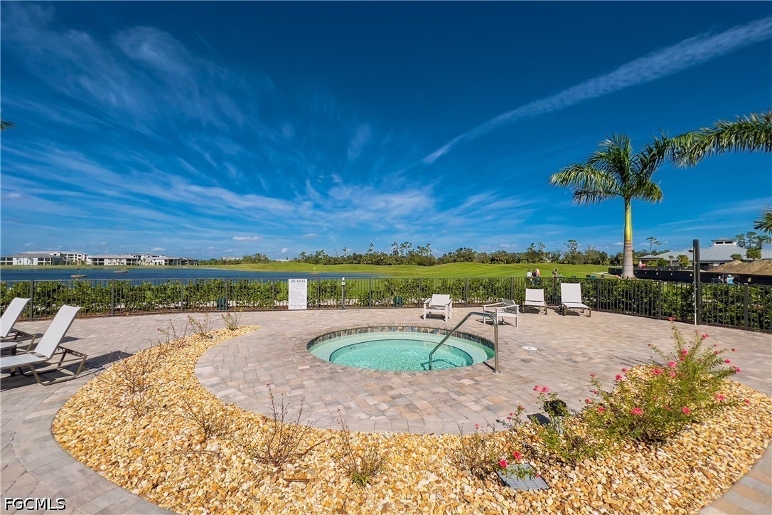 25024 Oak Hammock CT