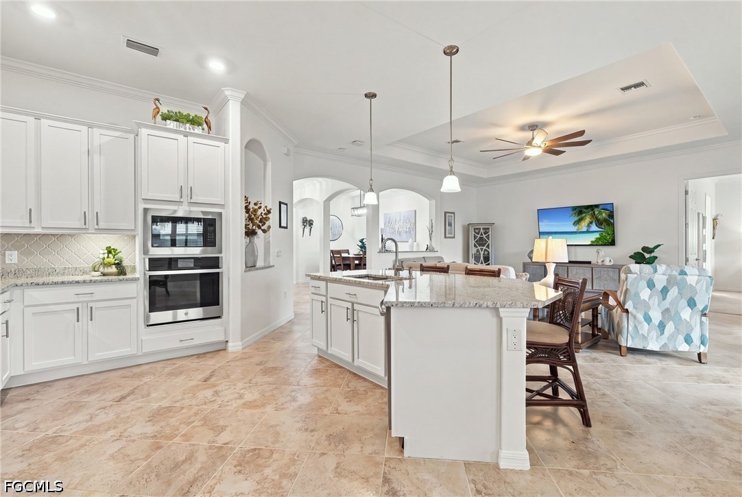 25024 Oak Hammock CT