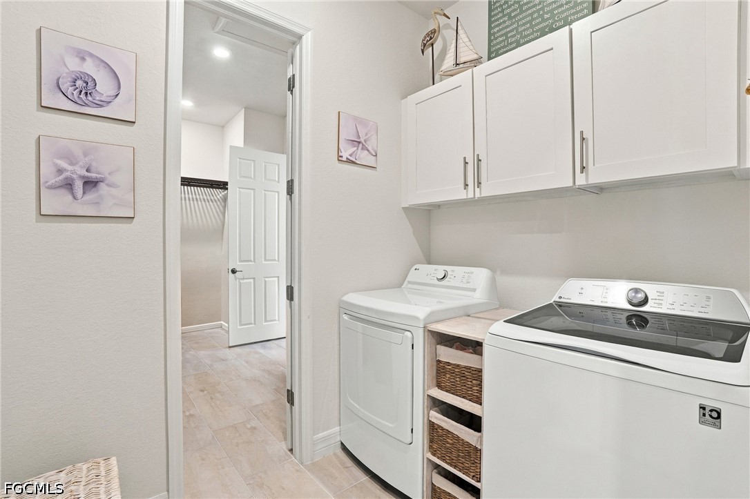 14009 Indigo Blue CT