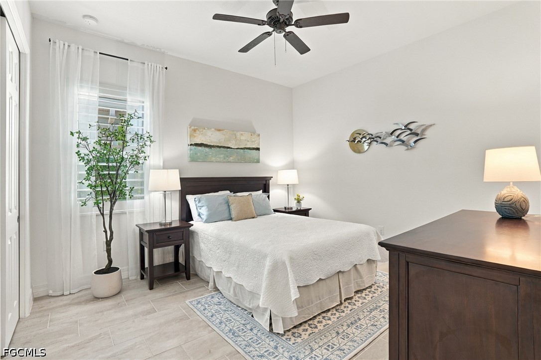 14009 Indigo Blue CT