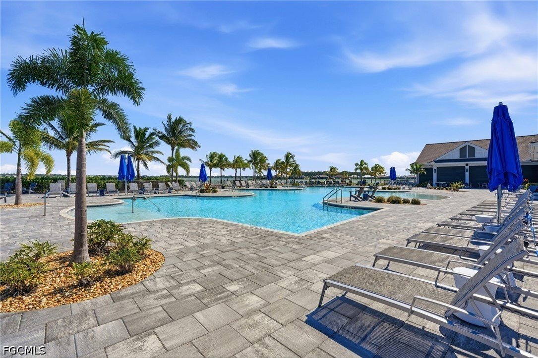 14009 Indigo Blue CT