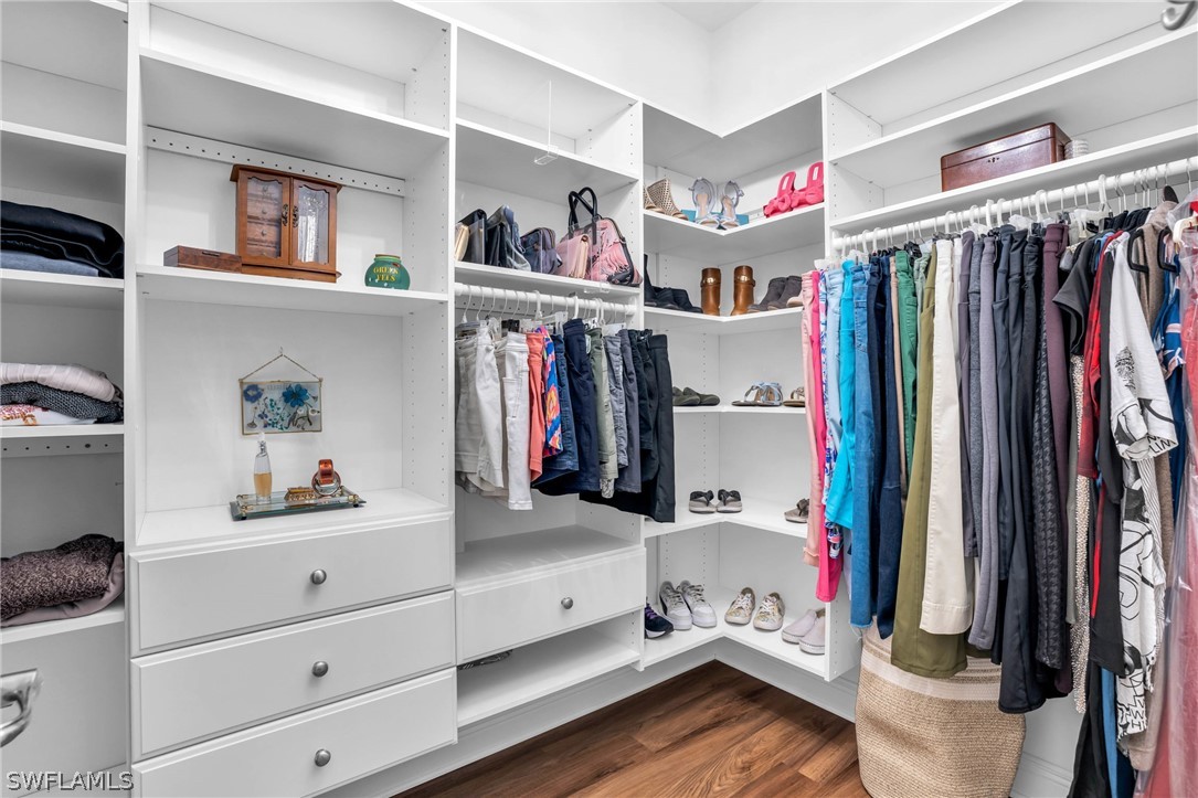 8862 Tuscany Isles DR