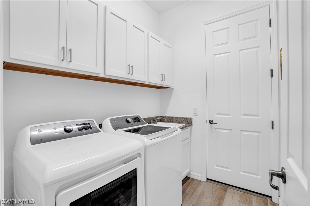 25060 Oak Hammock CT