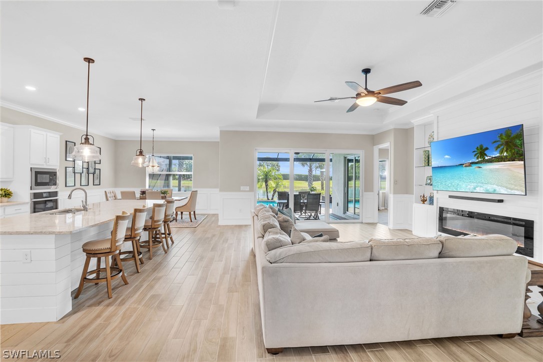 25060 Oak Hammock CT