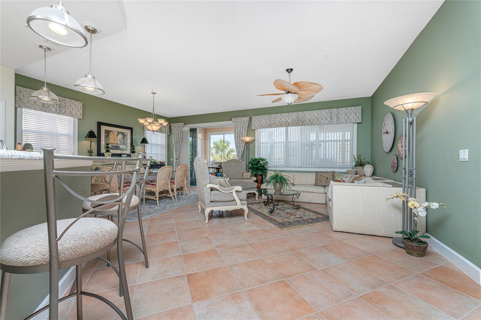 3481B SUNSET KEY CIR #102