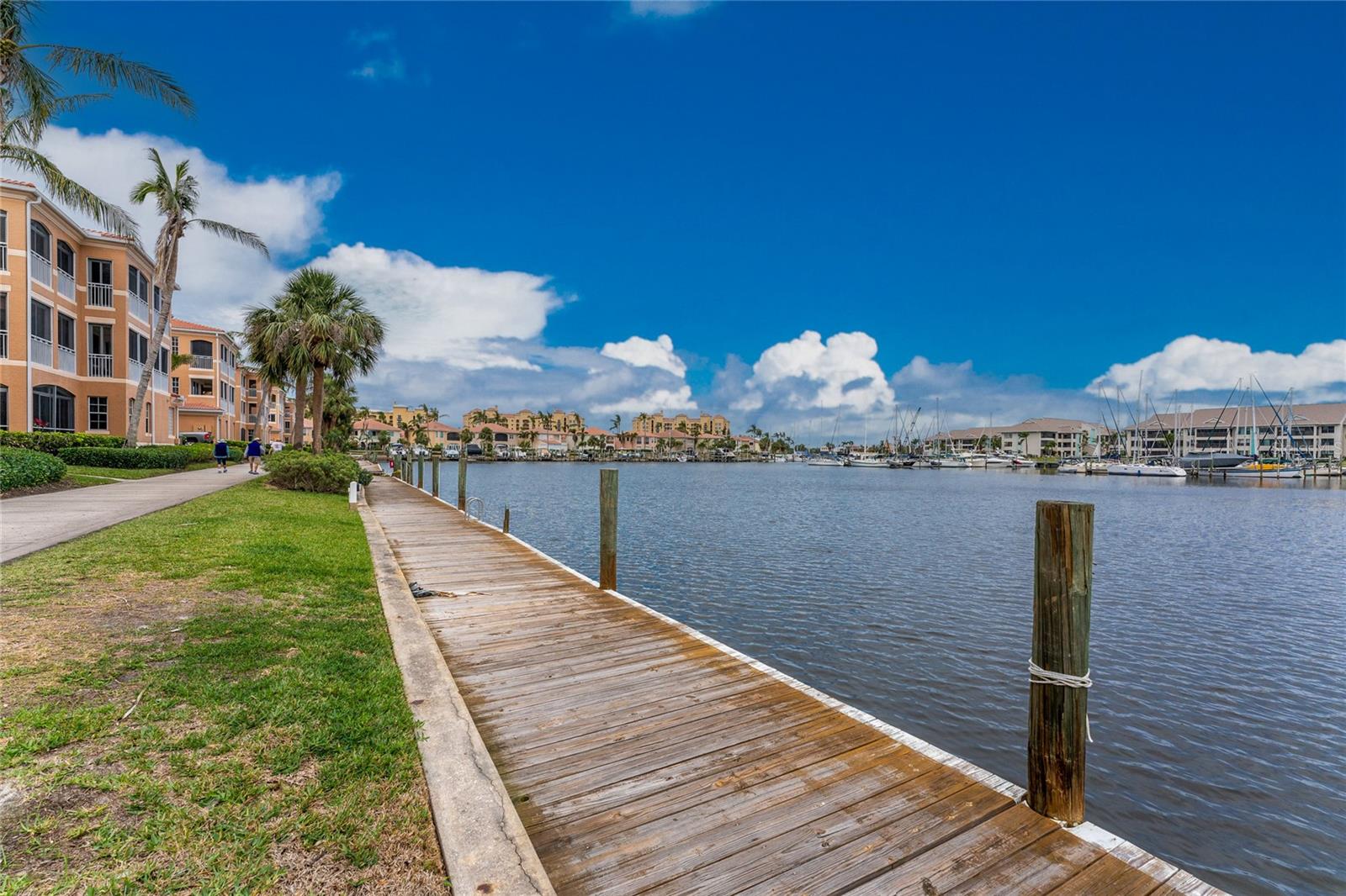 3481B SUNSET KEY CIR #102