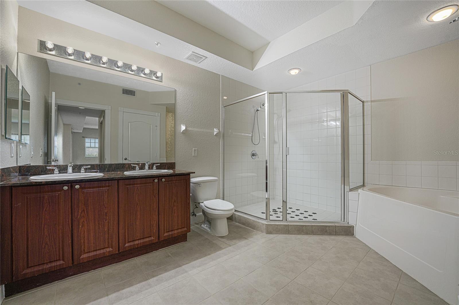 17495 BOCA VISTA RD #4