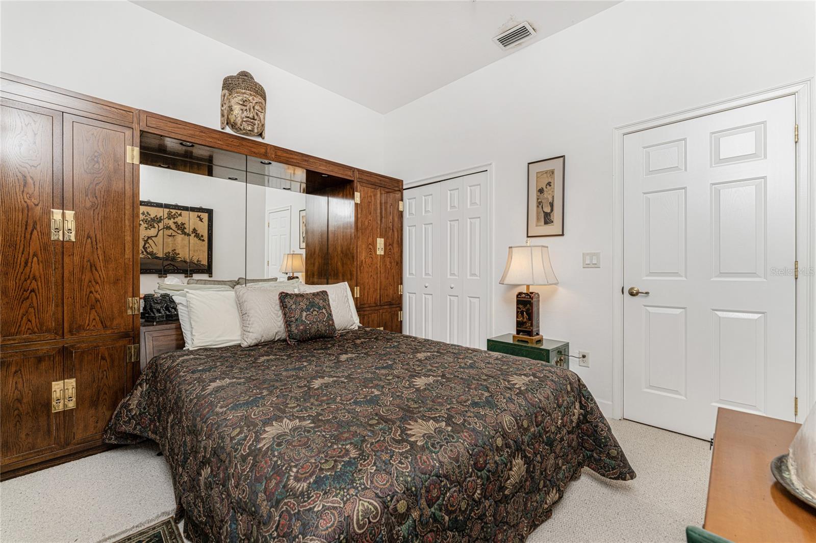 3228 SUNSET KEY CIR #103