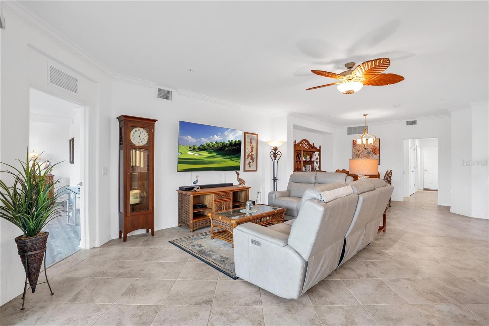 14080 BLACK BEAUTY DR #1211