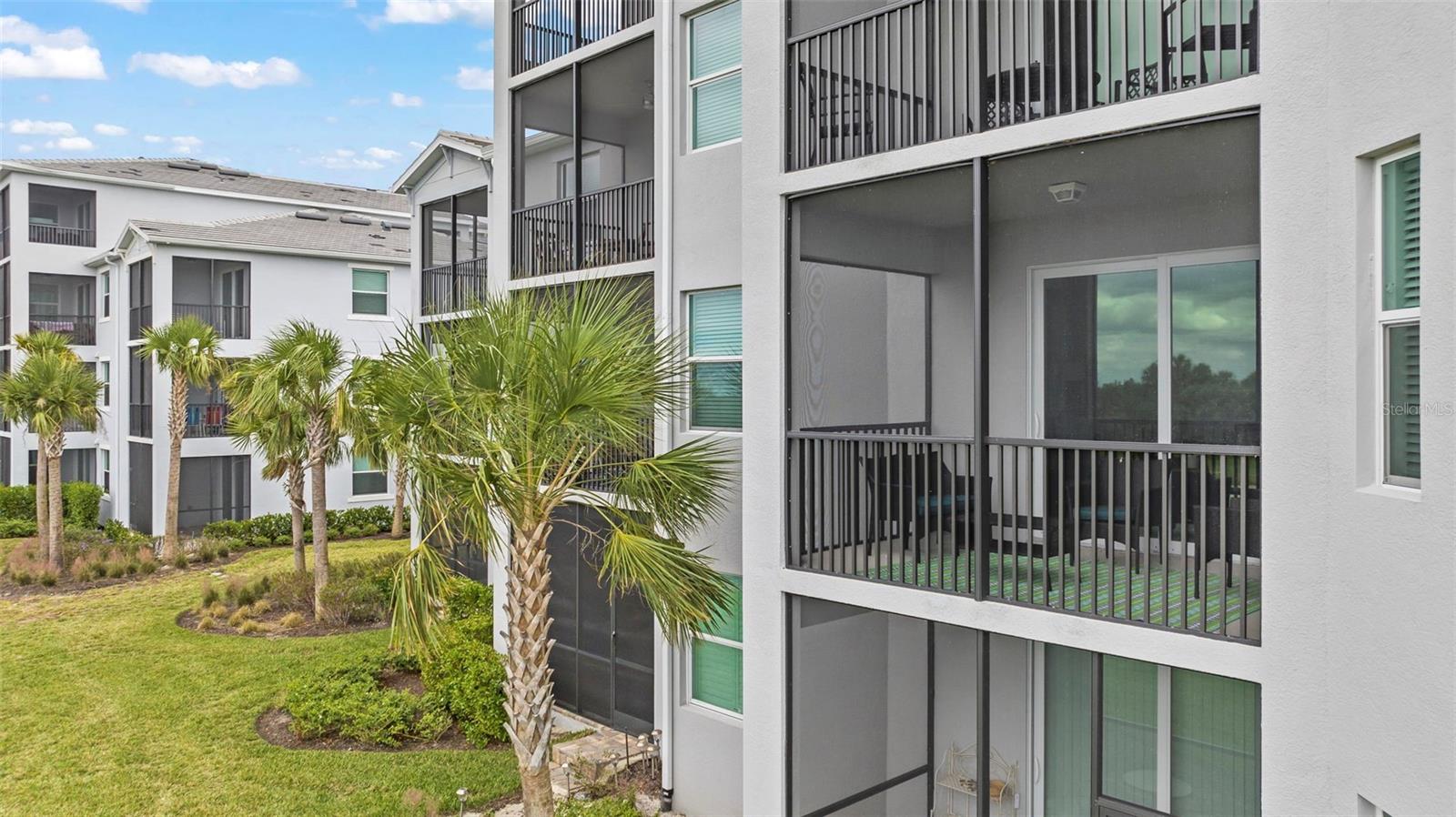 14051 HERITAGE LANDING BLVD #526