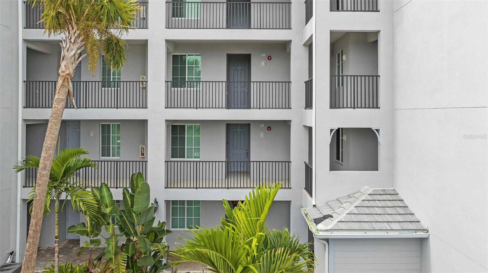 14051 HERITAGE LANDING BLVD #526