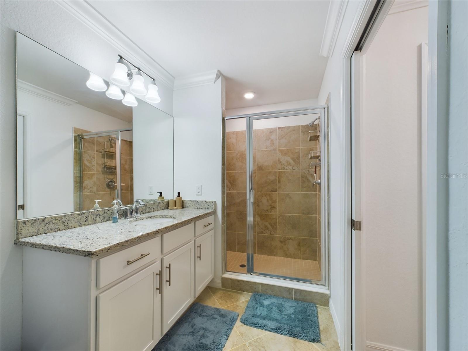 14051 HERITAGE LANDING BLVD #526