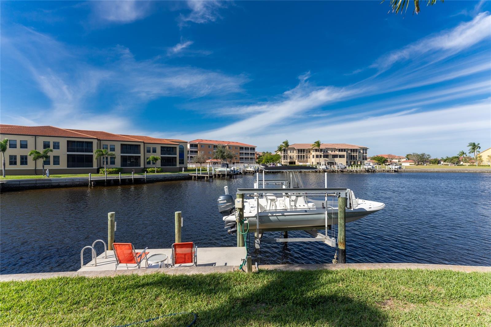 3329 WOOD THRUSH DR #B-221