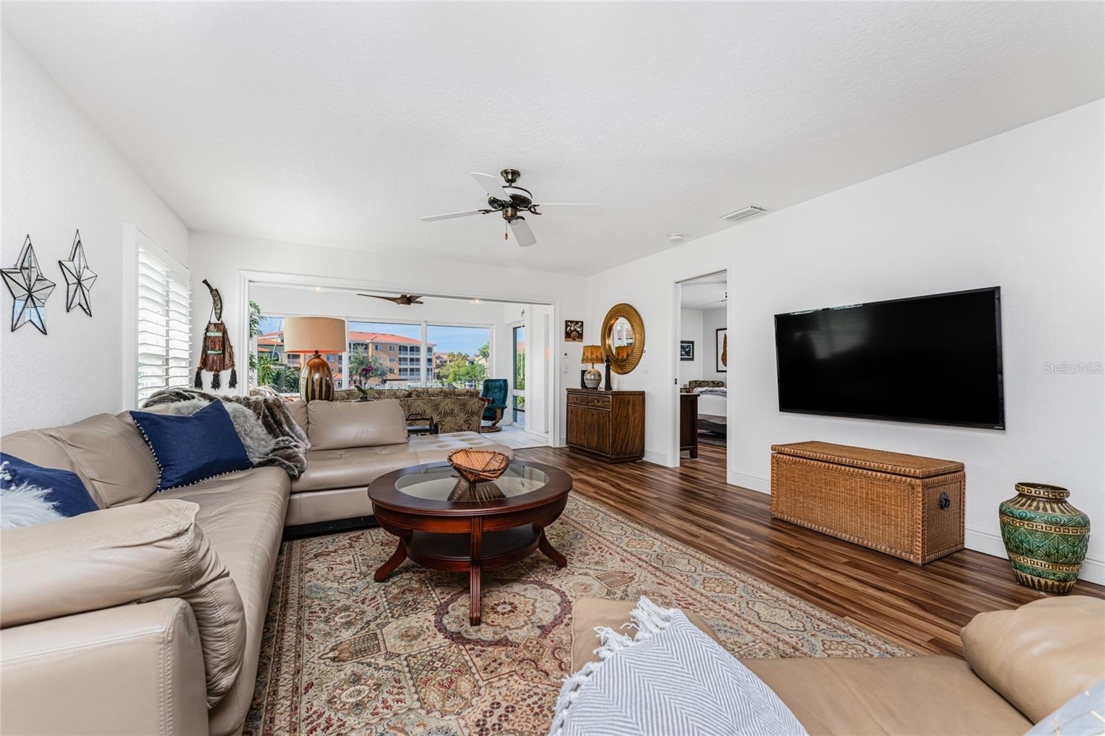 3329 WOOD THRUSH DR #B-221