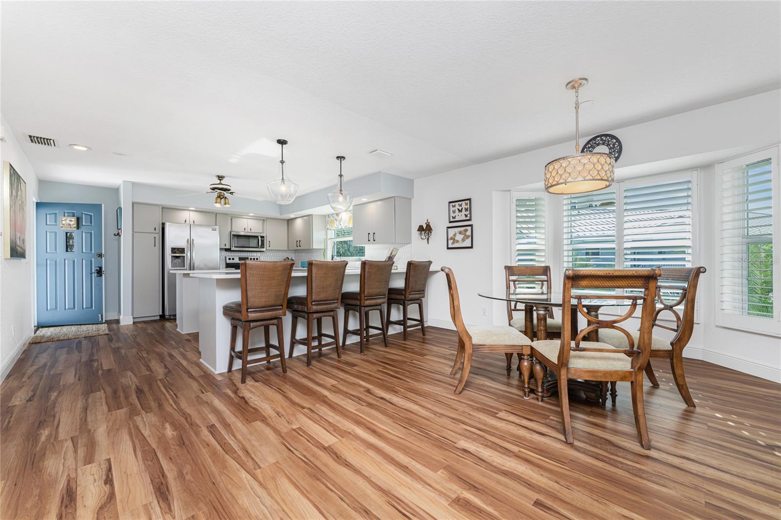 3329 WOOD THRUSH DR #B-221