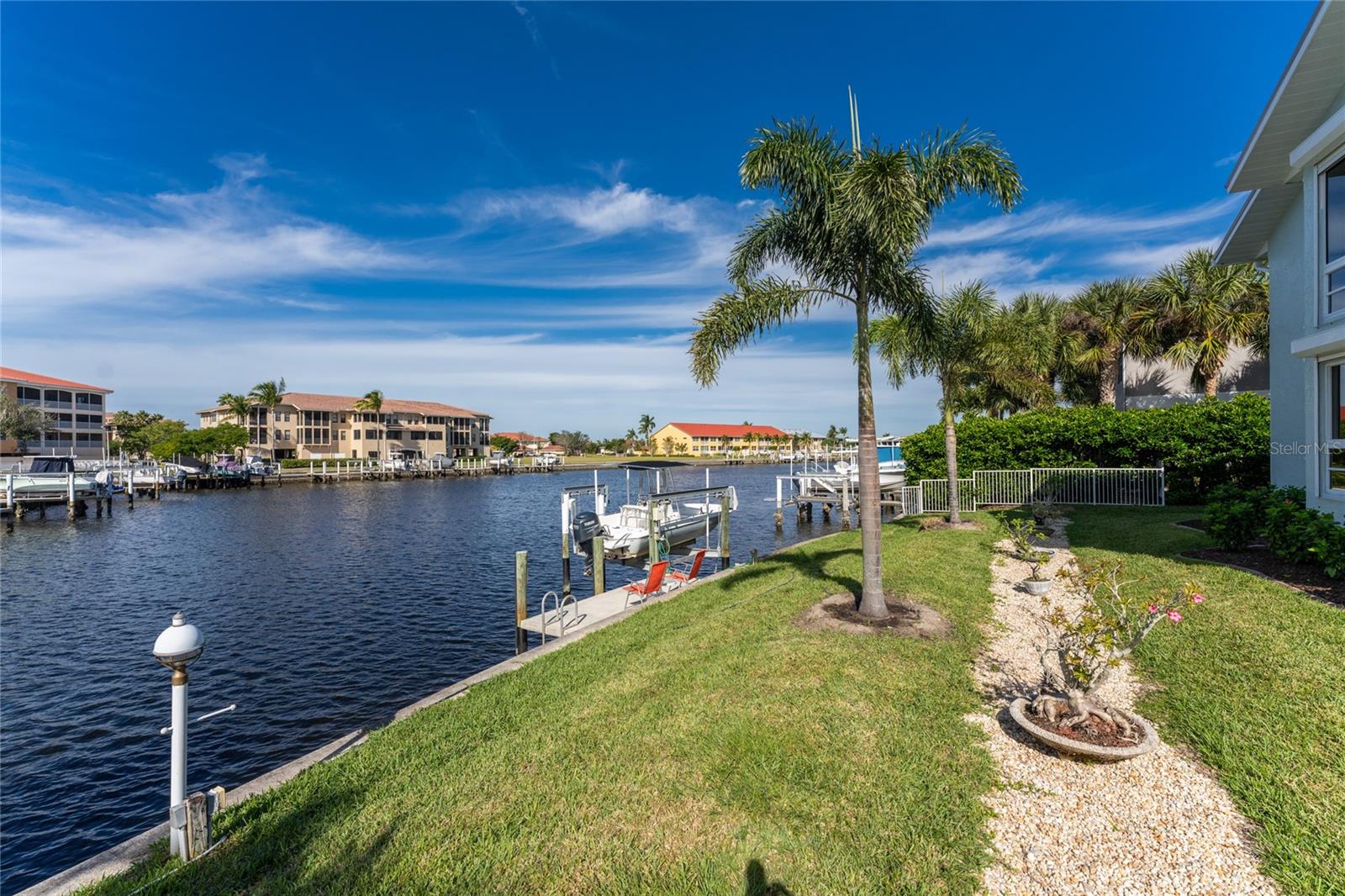 3329 WOOD THRUSH DR #B-221