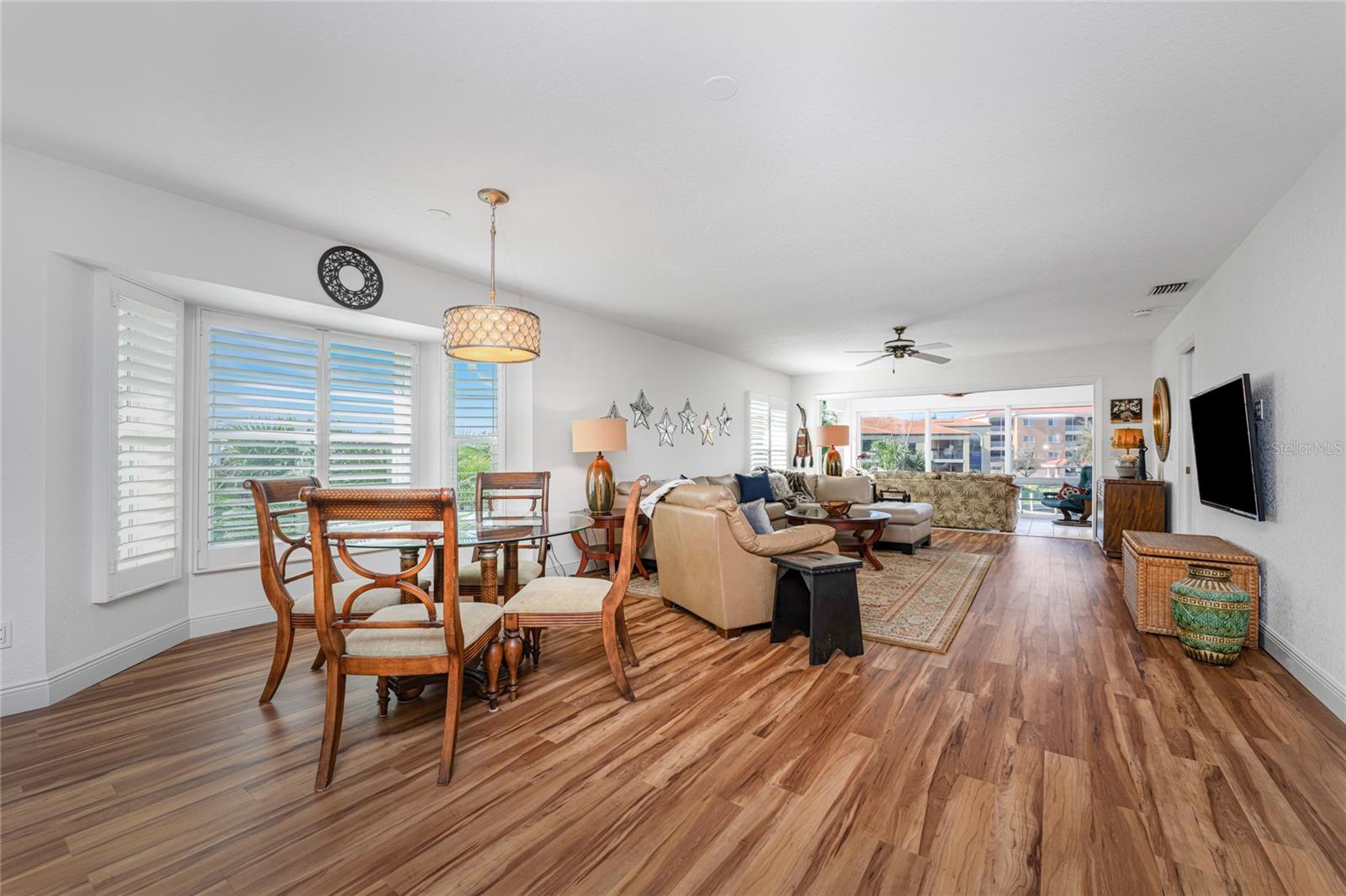 3329 WOOD THRUSH DR #B-221