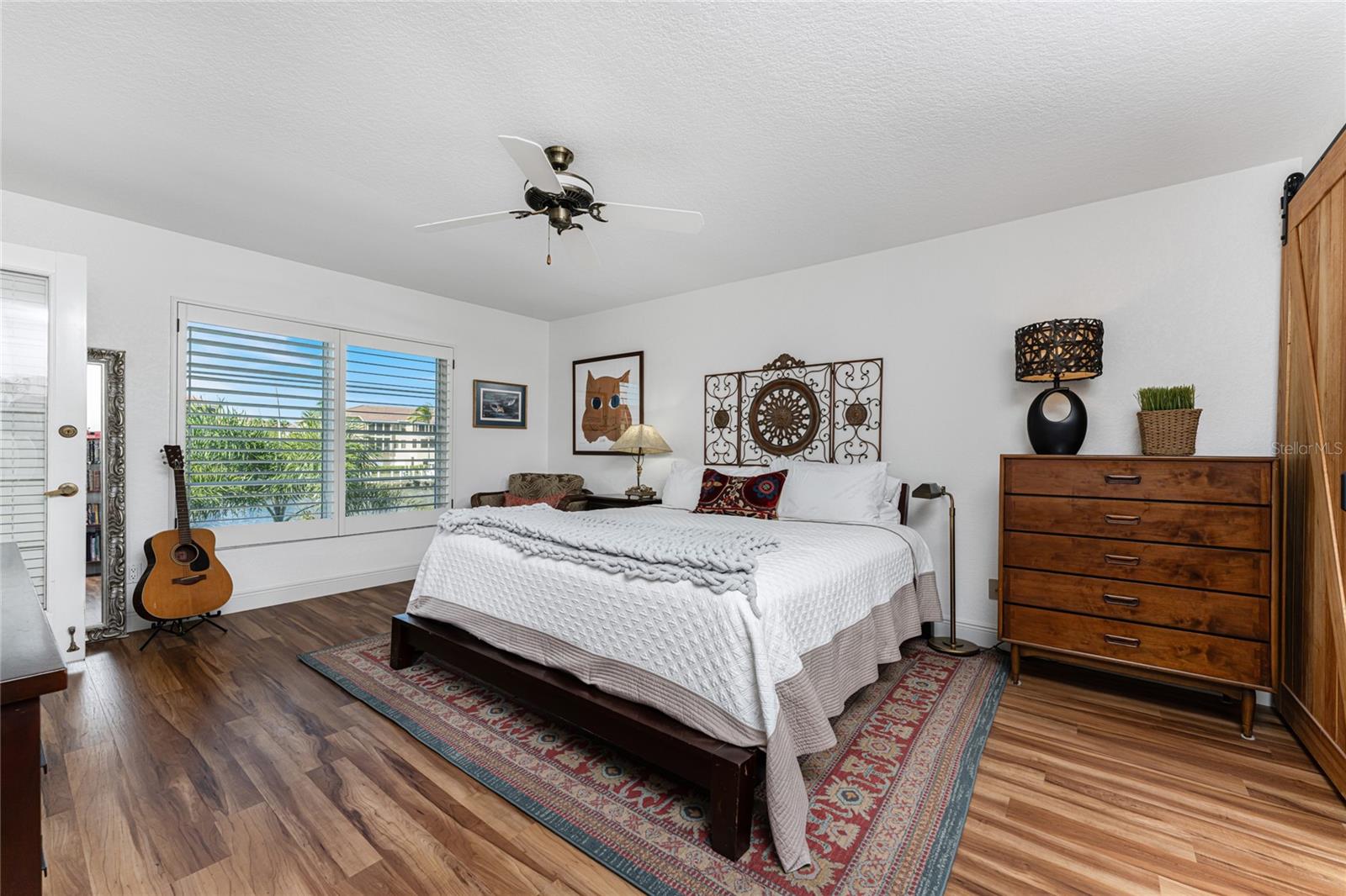 3329 WOOD THRUSH DR #B-221