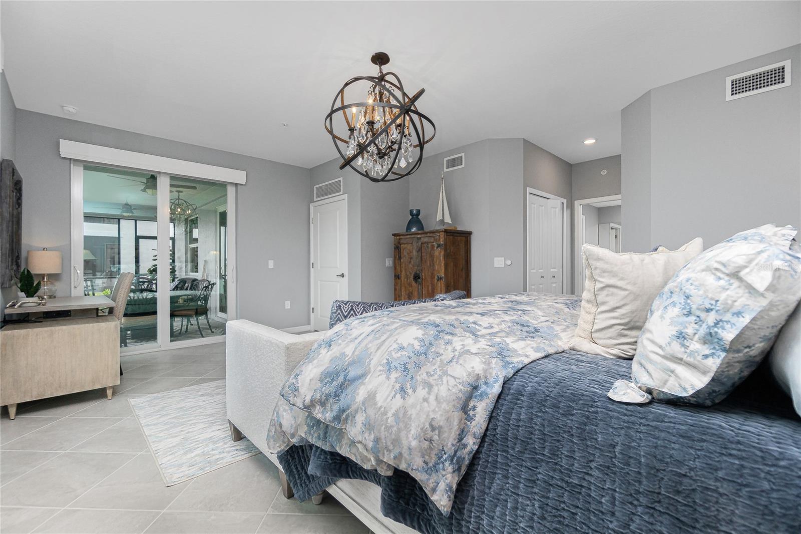 14156 POPPY FIELD LOOP #4412