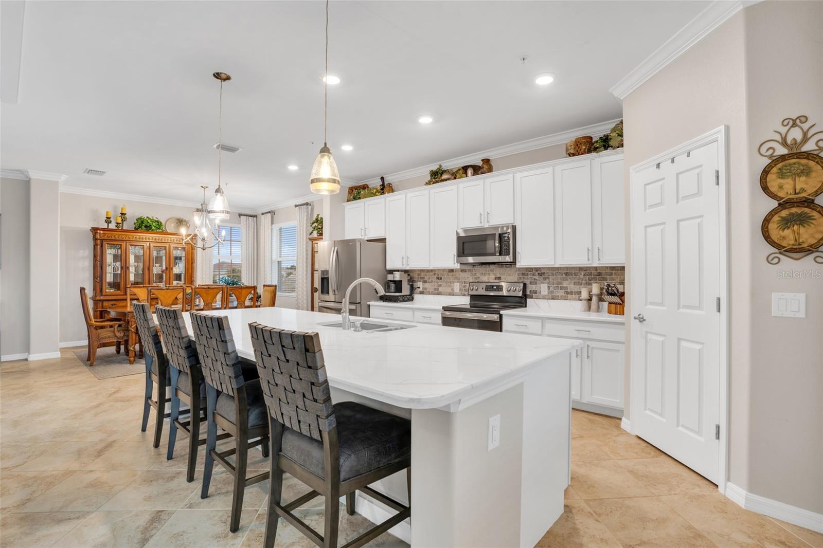 14033 BLACK BEAUTY DR #521