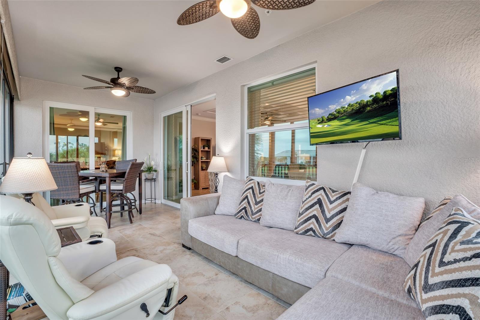 14033 BLACK BEAUTY DR #521