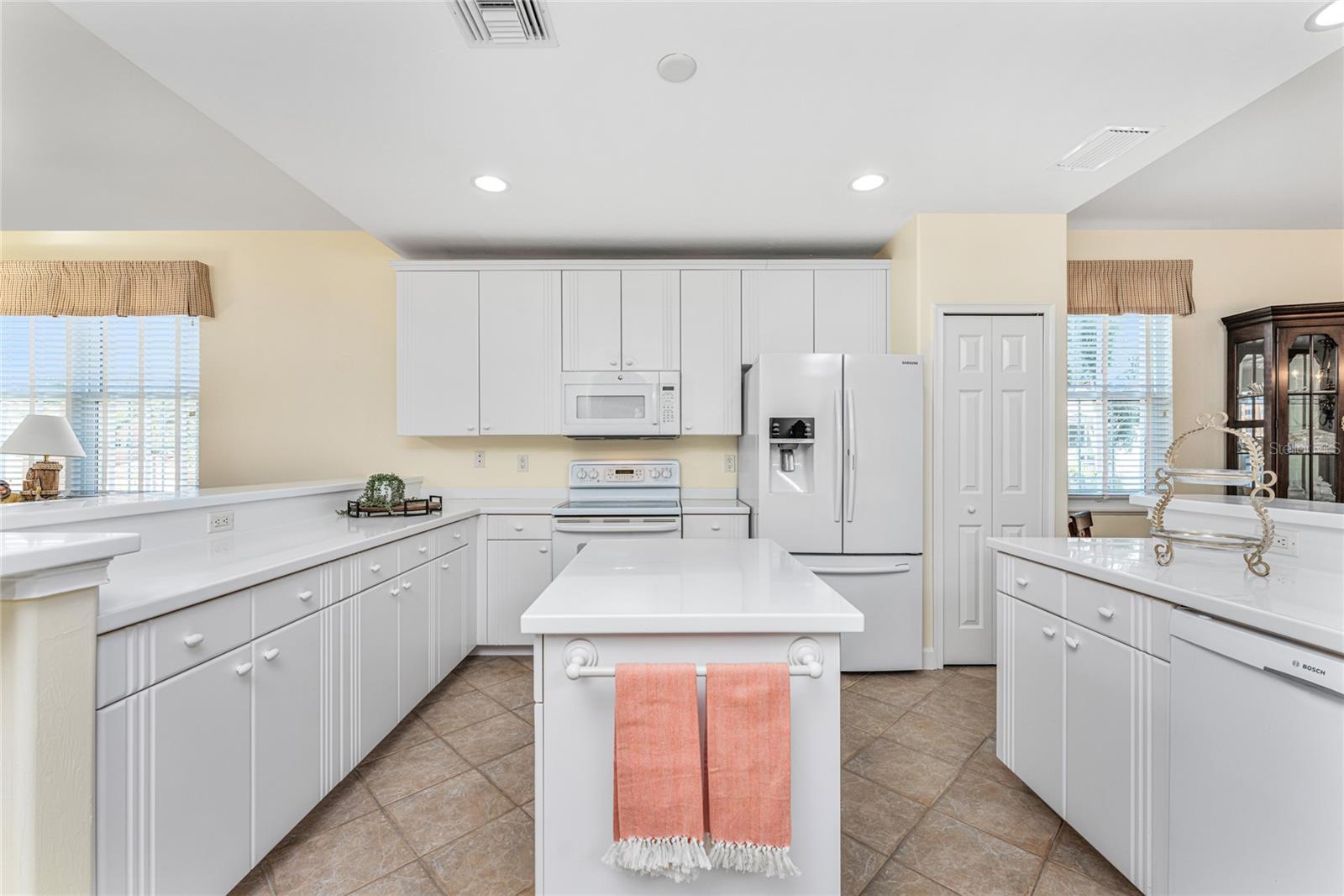 3451 SUNSET KEY CIR #102