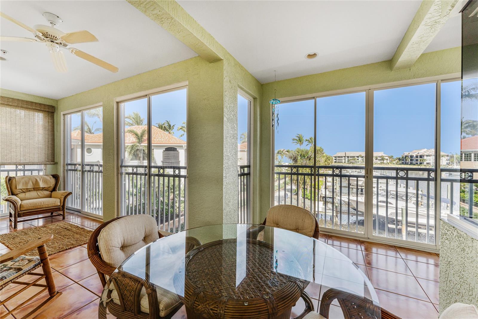 3451 SUNSET KEY CIR #102