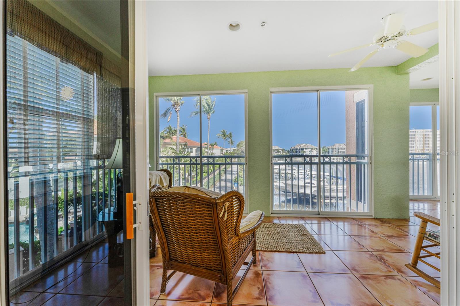 3451 SUNSET KEY CIR #102