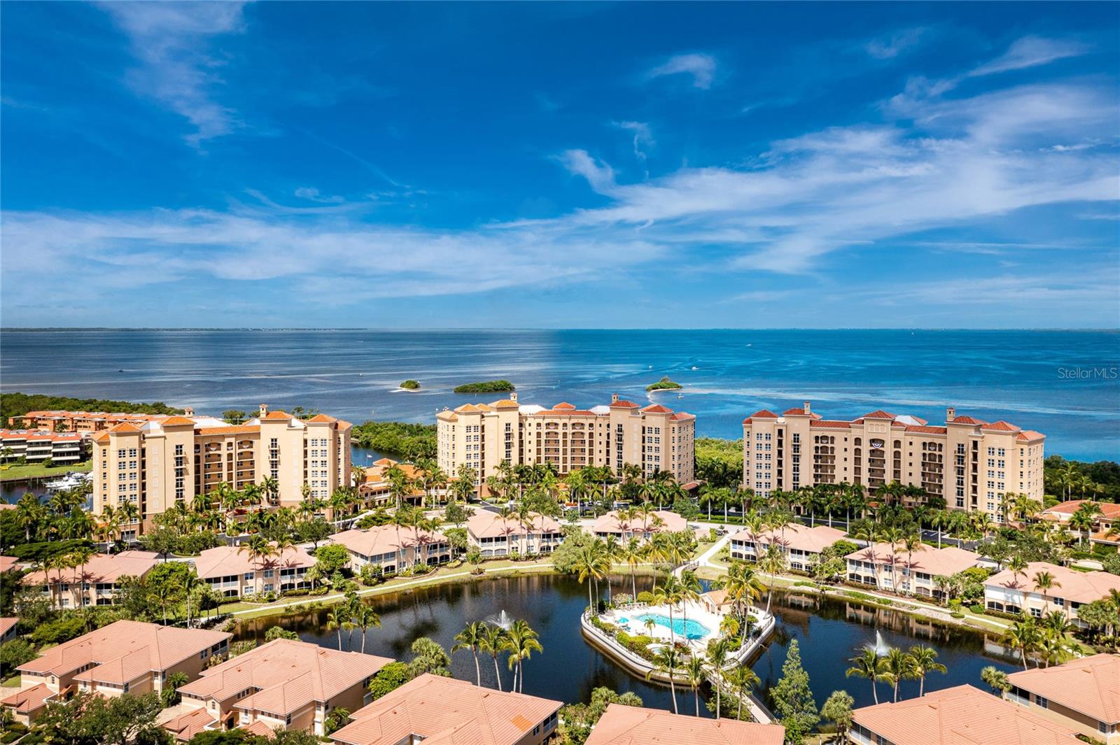 3321 SUNSET KEY CIR #104