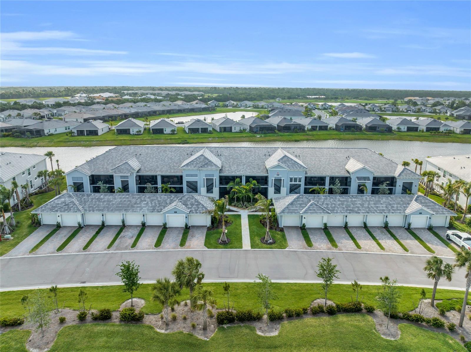 14194 HERITAGE LANDING BLVD #611