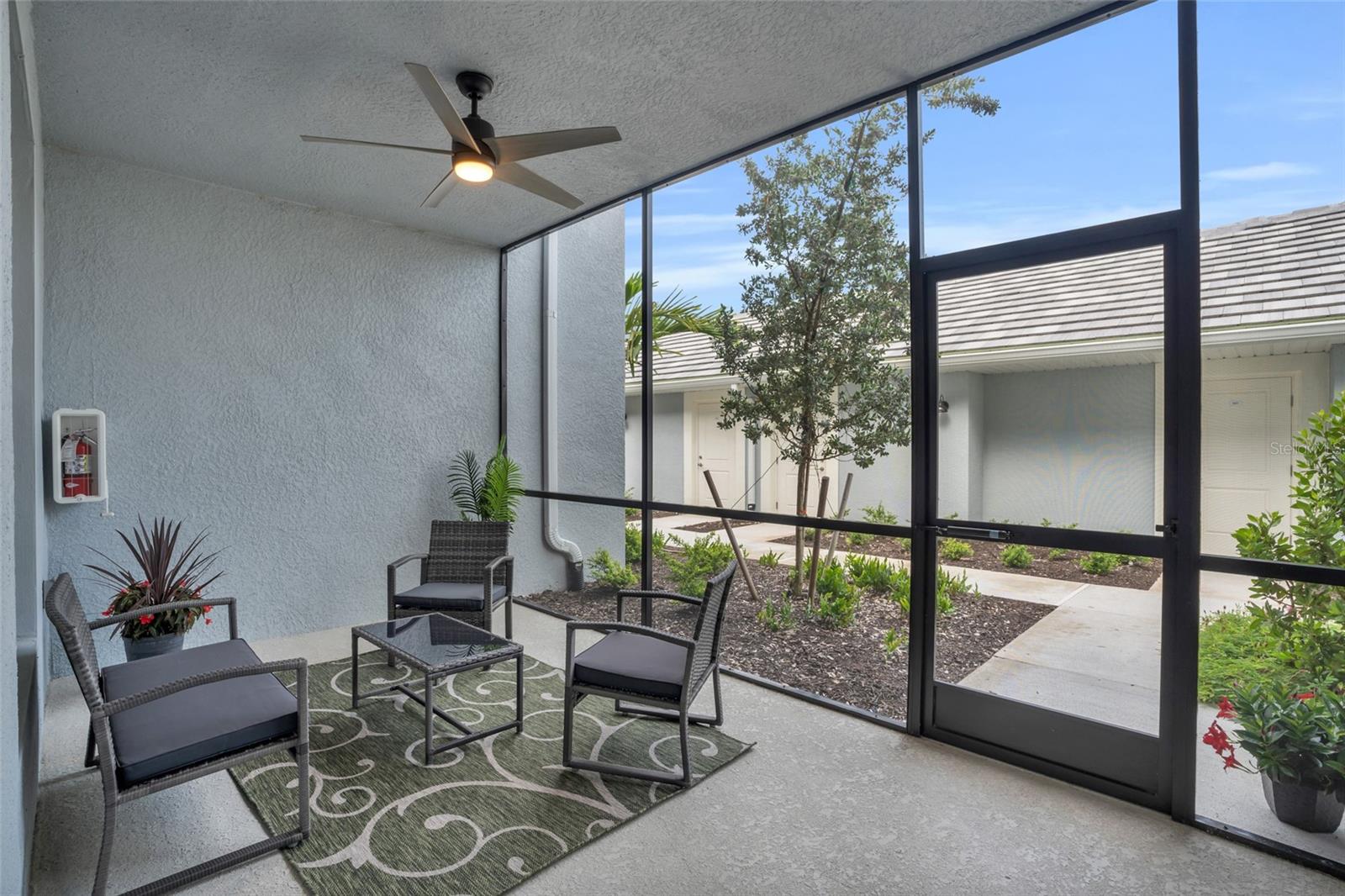 14194 HERITAGE LANDING BLVD #611