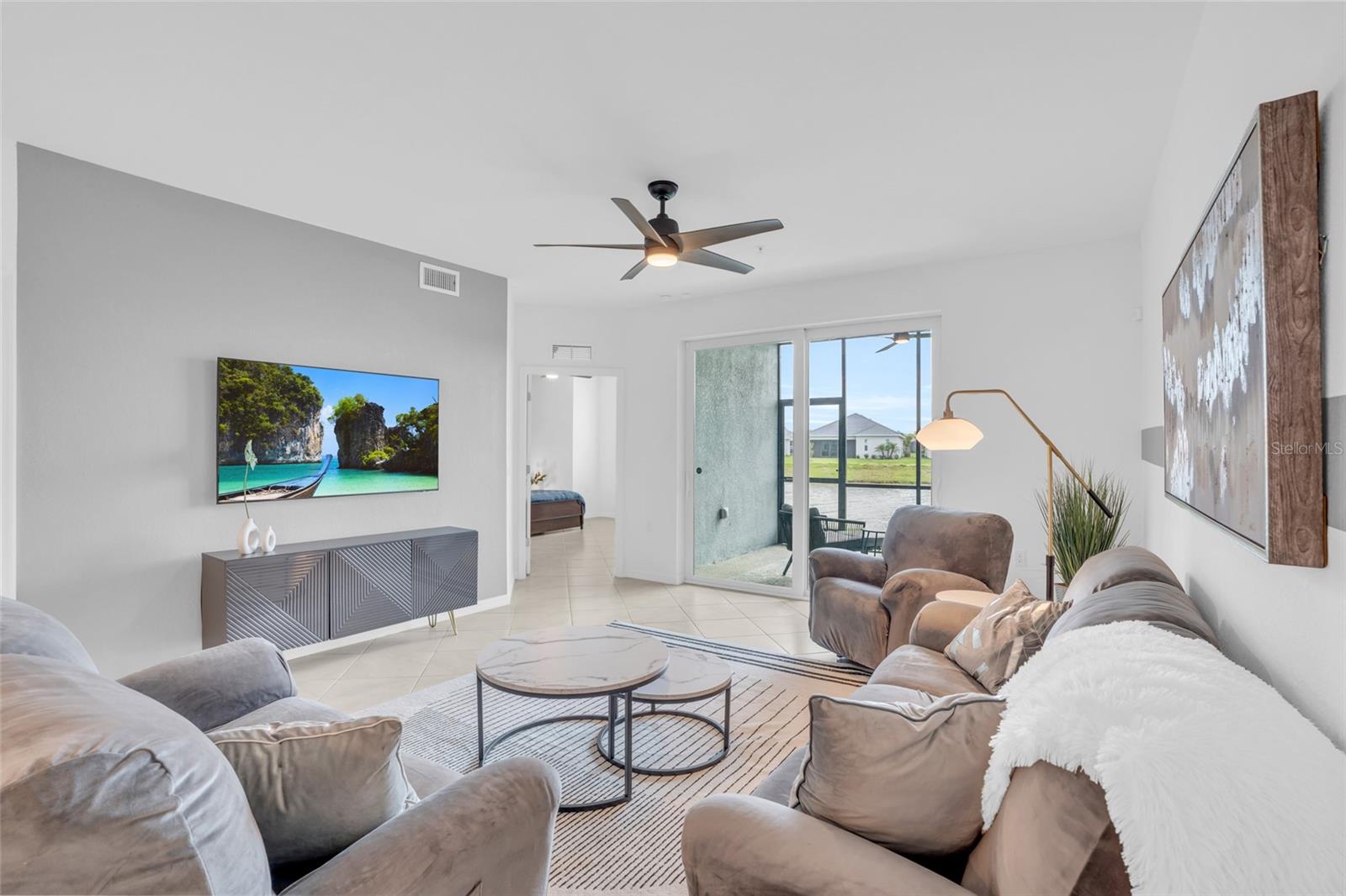 14194 HERITAGE LANDING BLVD #611