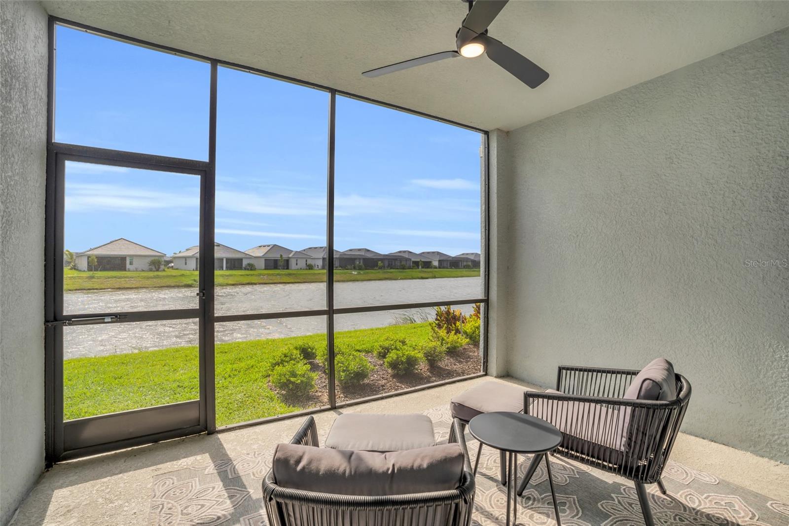 14194 HERITAGE LANDING BLVD #611