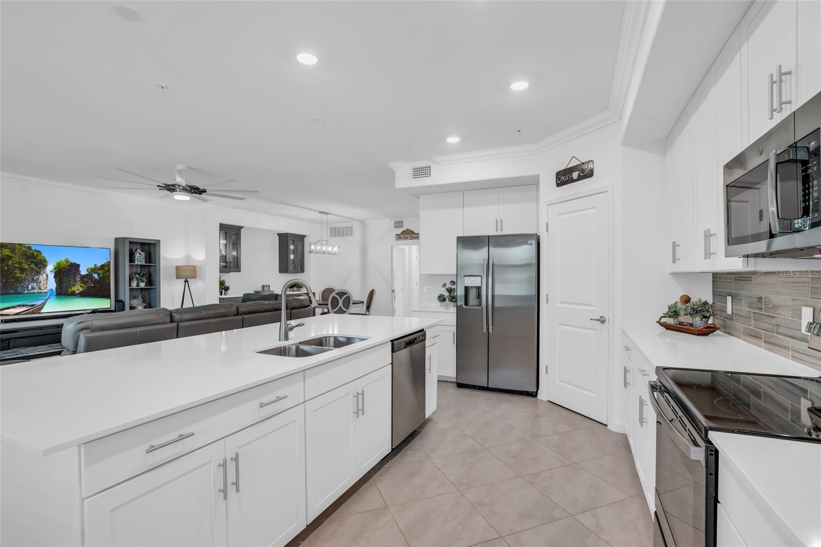 14672 SYCAMORE CT #3611