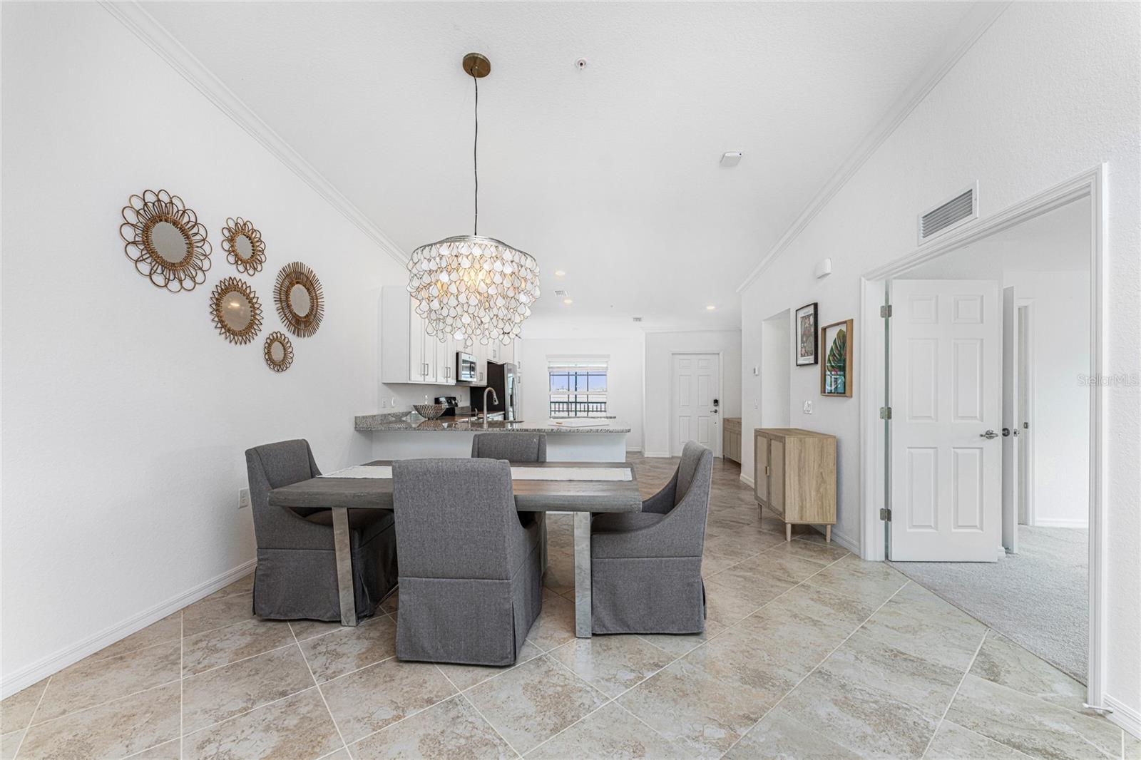 14040 HERITAGE LANDING BLVD #121