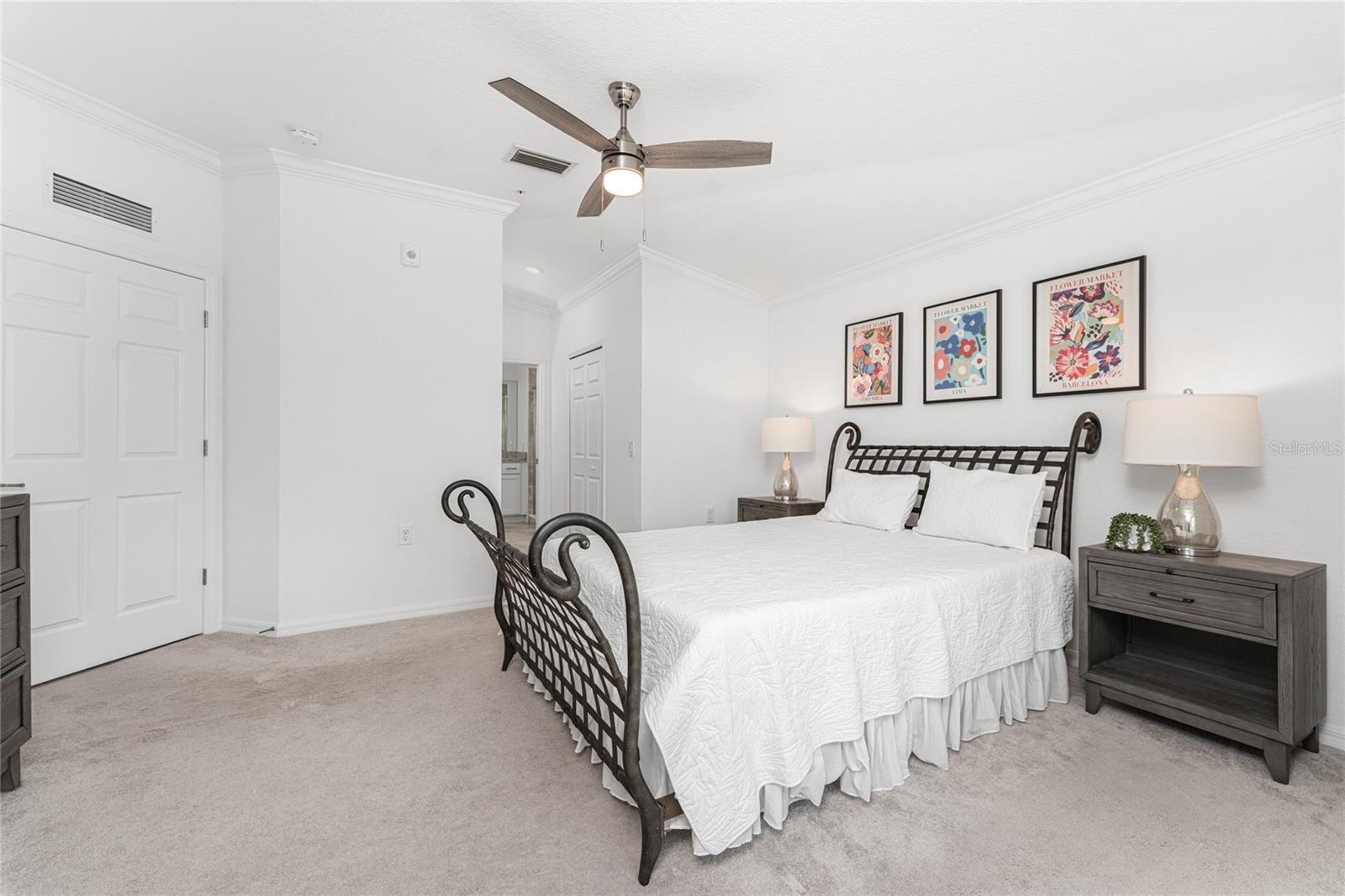 14040 HERITAGE LANDING BLVD #121