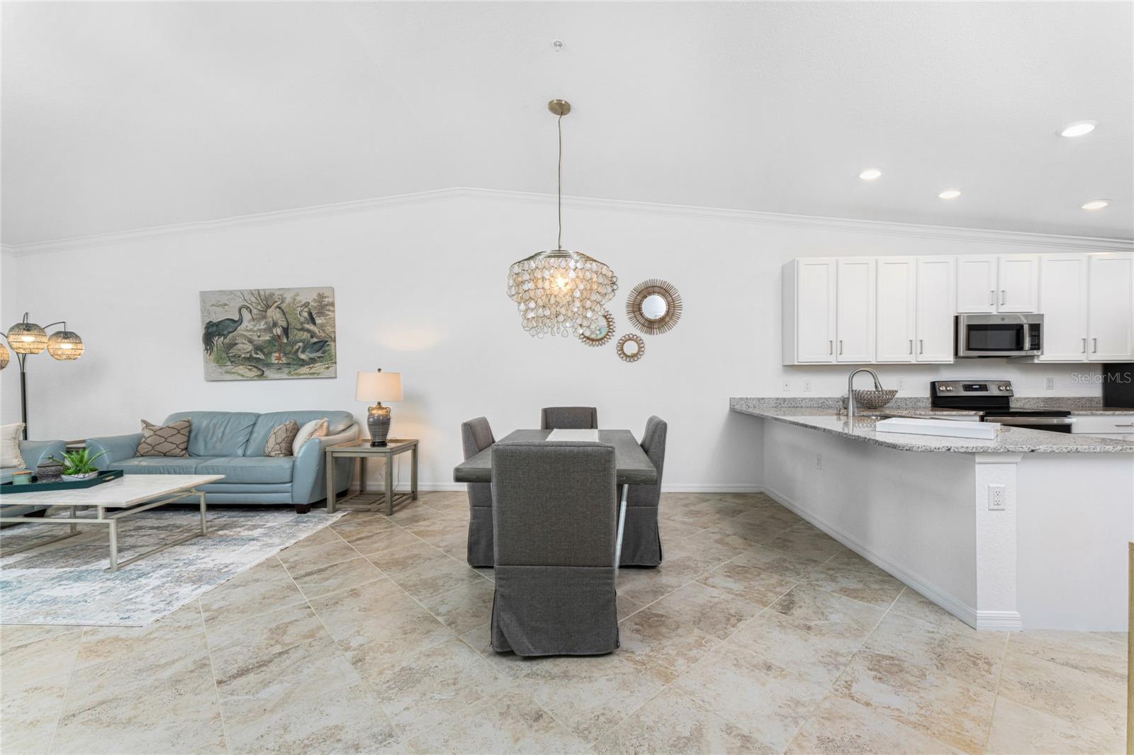 14040 HERITAGE LANDING BLVD #121