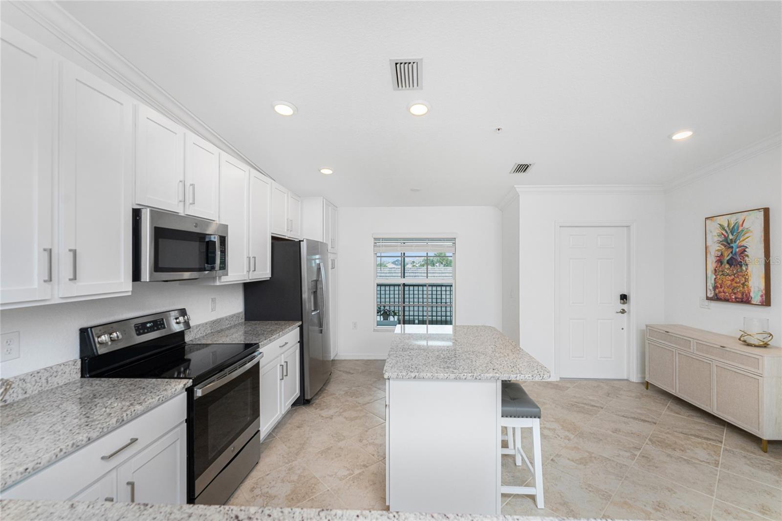 14040 HERITAGE LANDING BLVD #121