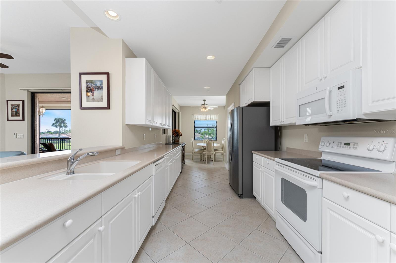 24417 BALTIC AVE #102