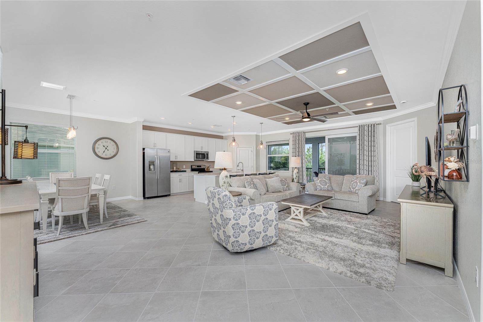 14149 POPPY FIELD LOOP #6021